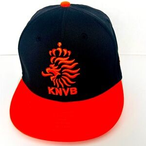 Fi COLLECTION KNWB BLACK ORANGE SNAP BACK BASEBALL CAP